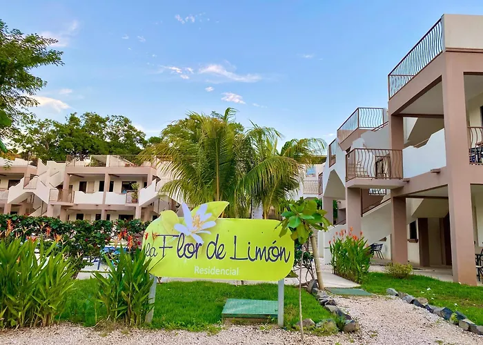 The Nest 2 Bedroom1 Bath Rooftop Patio Сasa de vacaciones